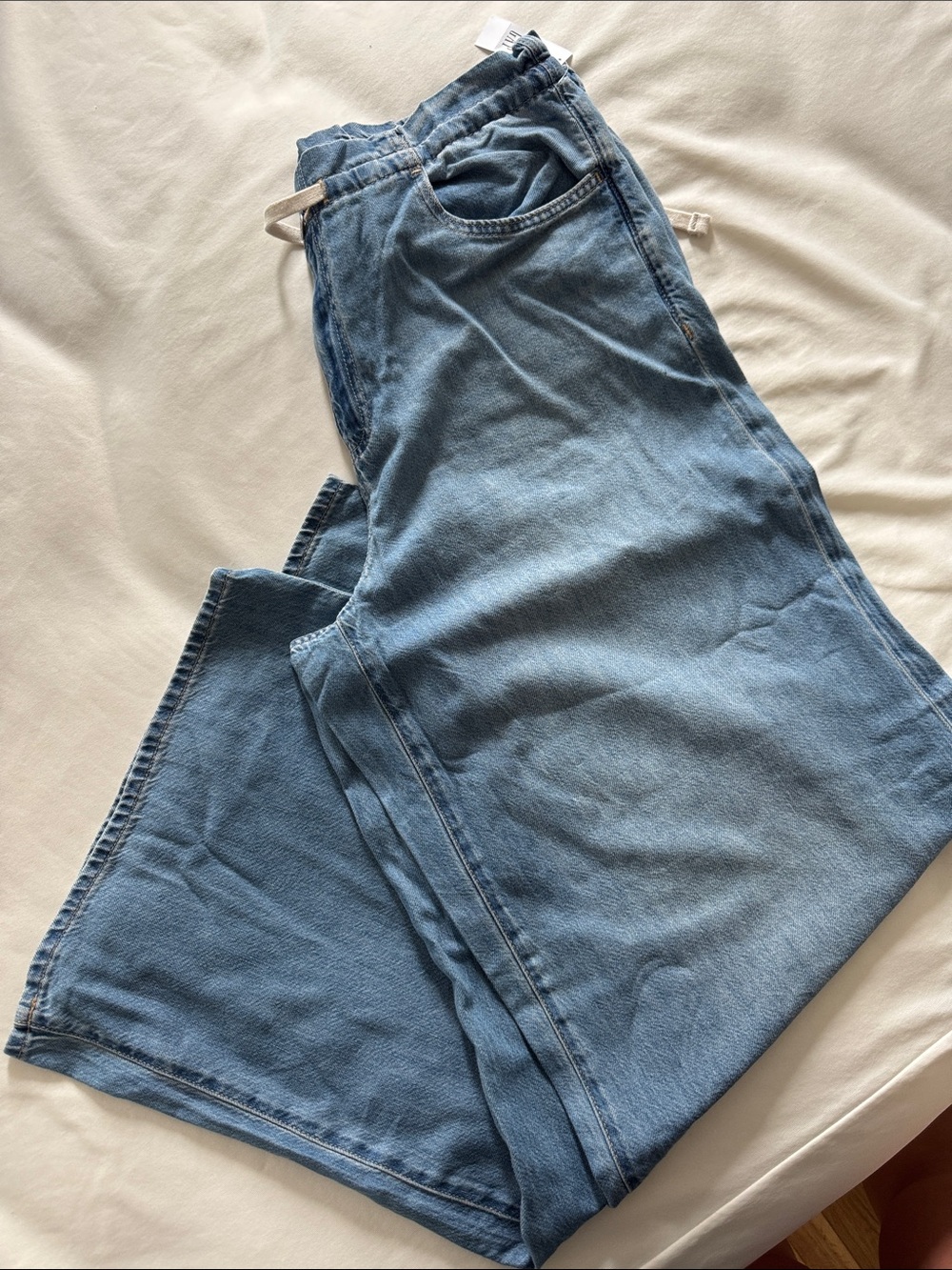 GAP Light Blue Wide Leg pull on tie Jeans